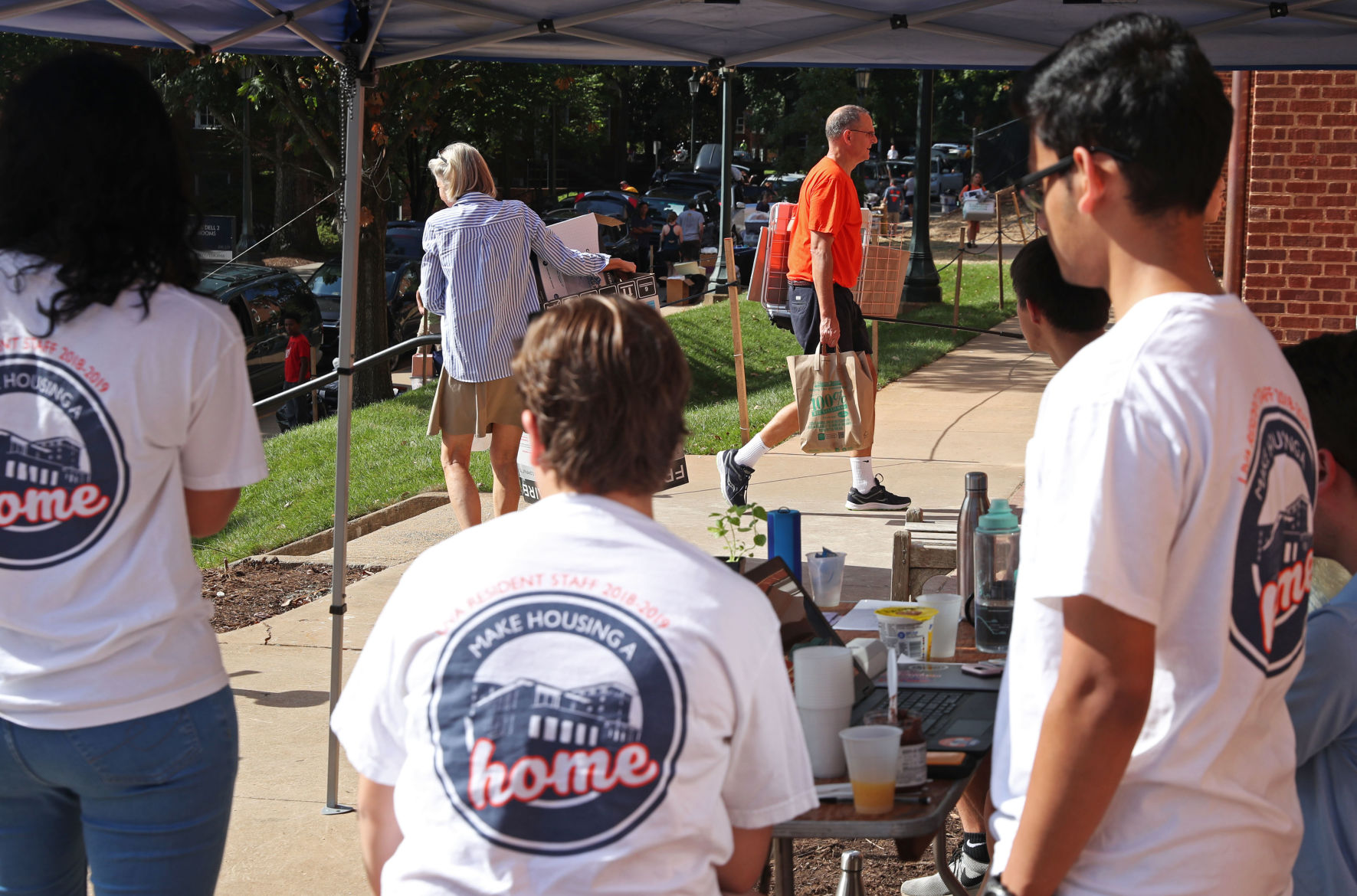 CDP 0825 Move in 297.JPG